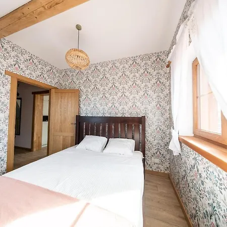 Farwna Checz Chmielno