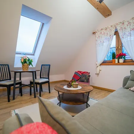 Farwna Checz * Chmielno